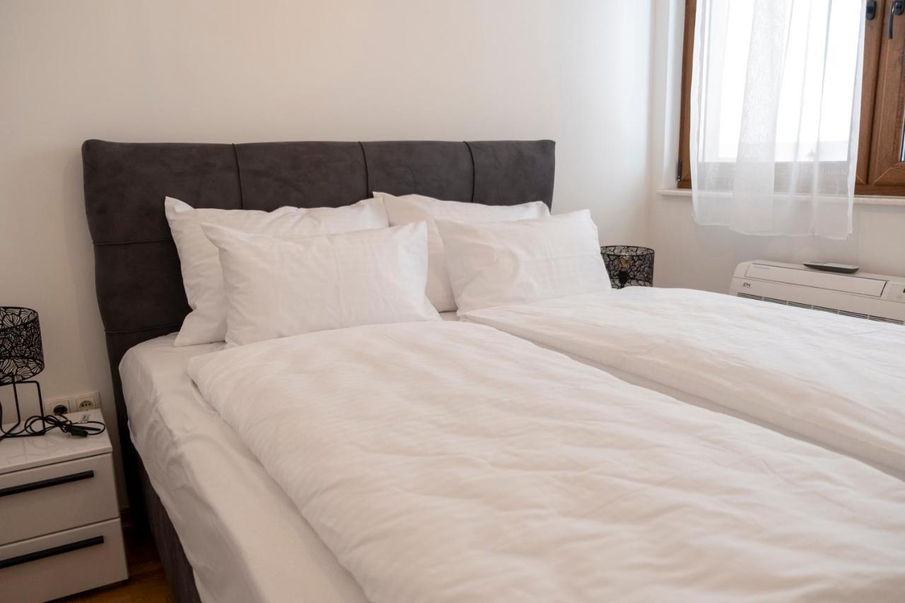 Apartment Elite Residence Mostar Extérieur photo