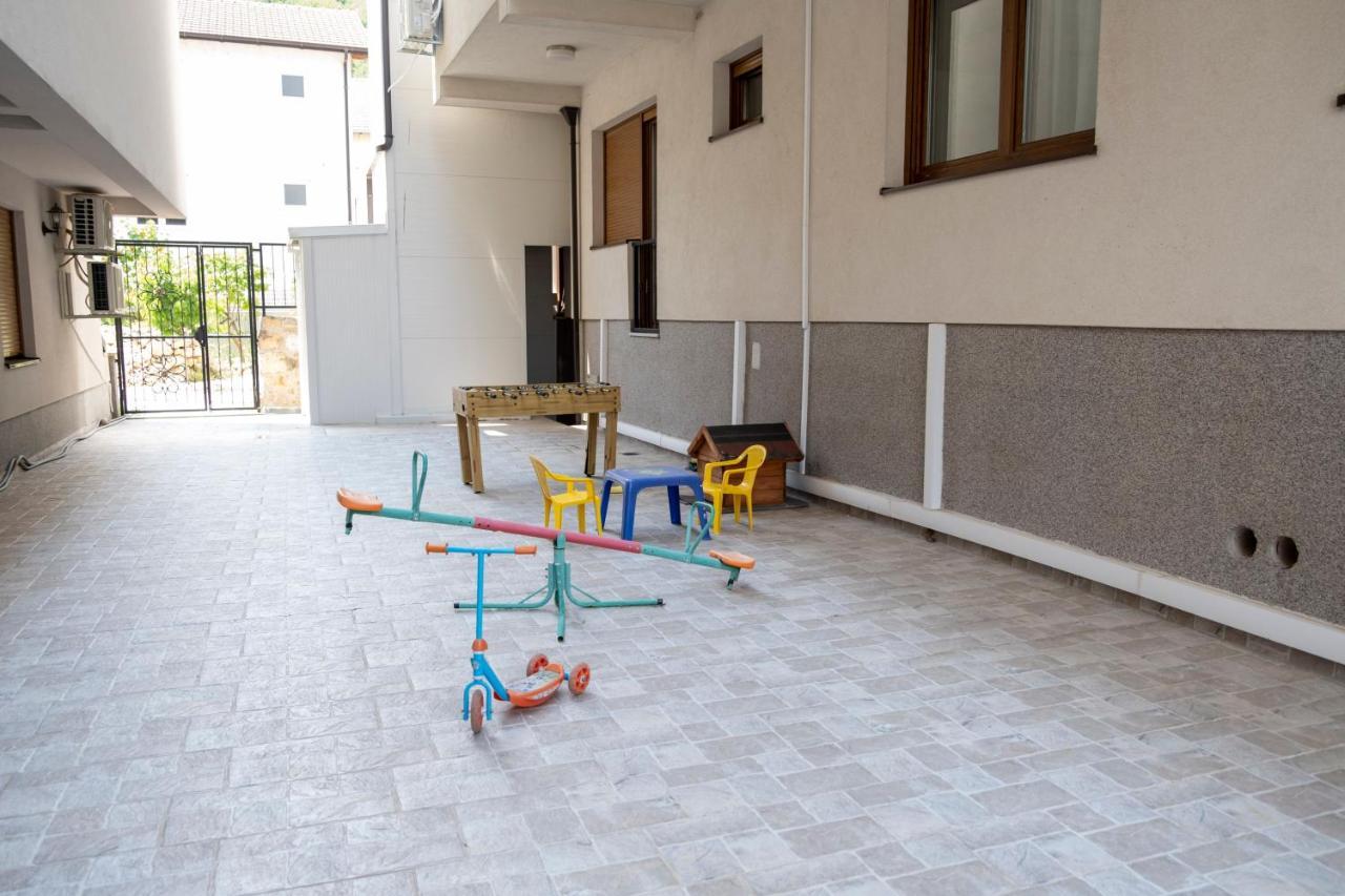 Apartment Elite Residence Mostar Extérieur photo